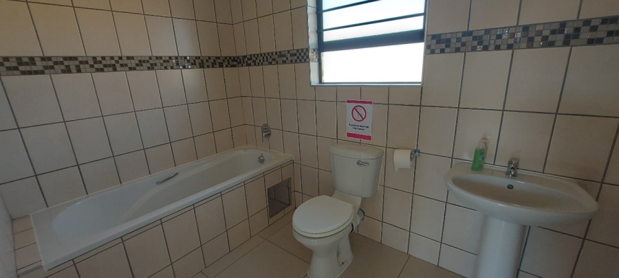 3 Bedroom Property for Sale in Mangaung Free State